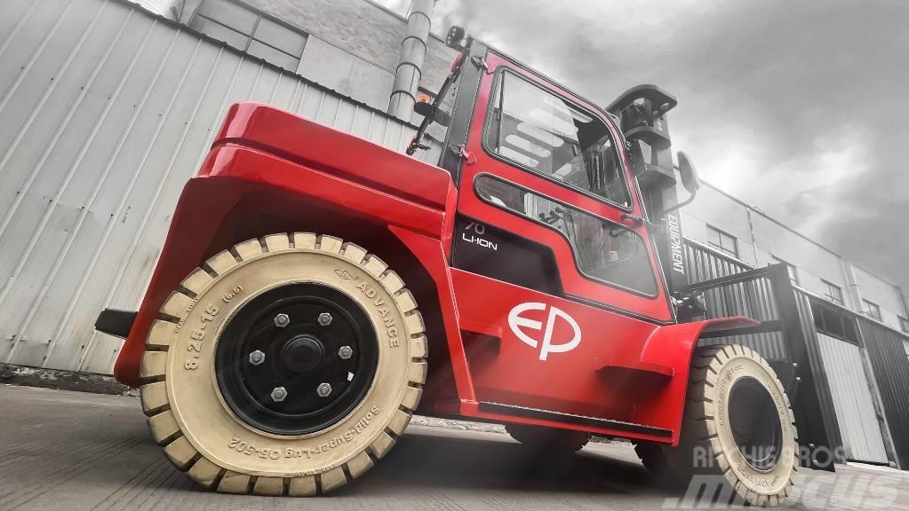 EP EFL702 Triplex 4500 Li-ion Electric forklift trucks