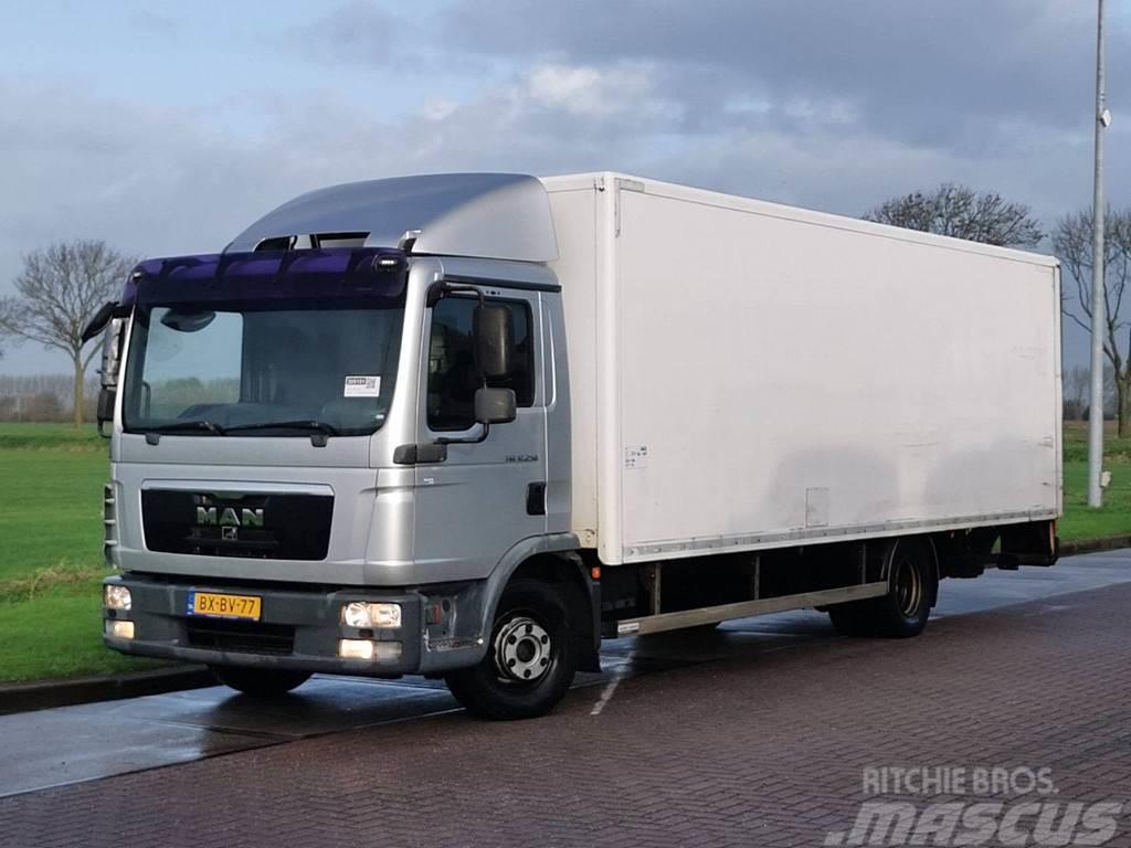 MAN 12.250 TGL 6 cyl. airco lift Van Body Trucks