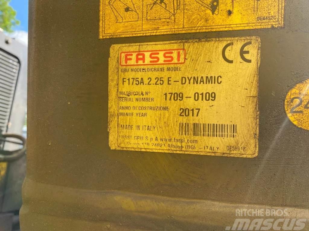 Fassi F175A.2.25 + REMOTE + ROTATOR + GRAPPLE F175A.2.25 Loader cranes