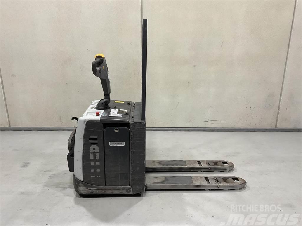 Atlet PMR200P Low lifter with platform
