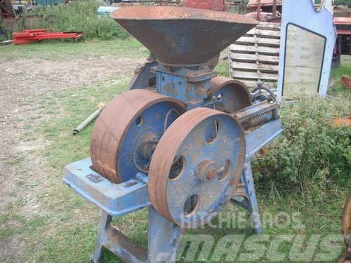 BMH Roller Mill Other farming machines