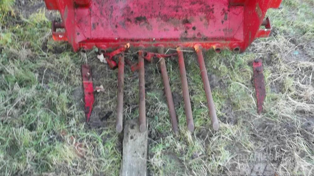 Massey Ferguson Farmhand front dung fork Other components