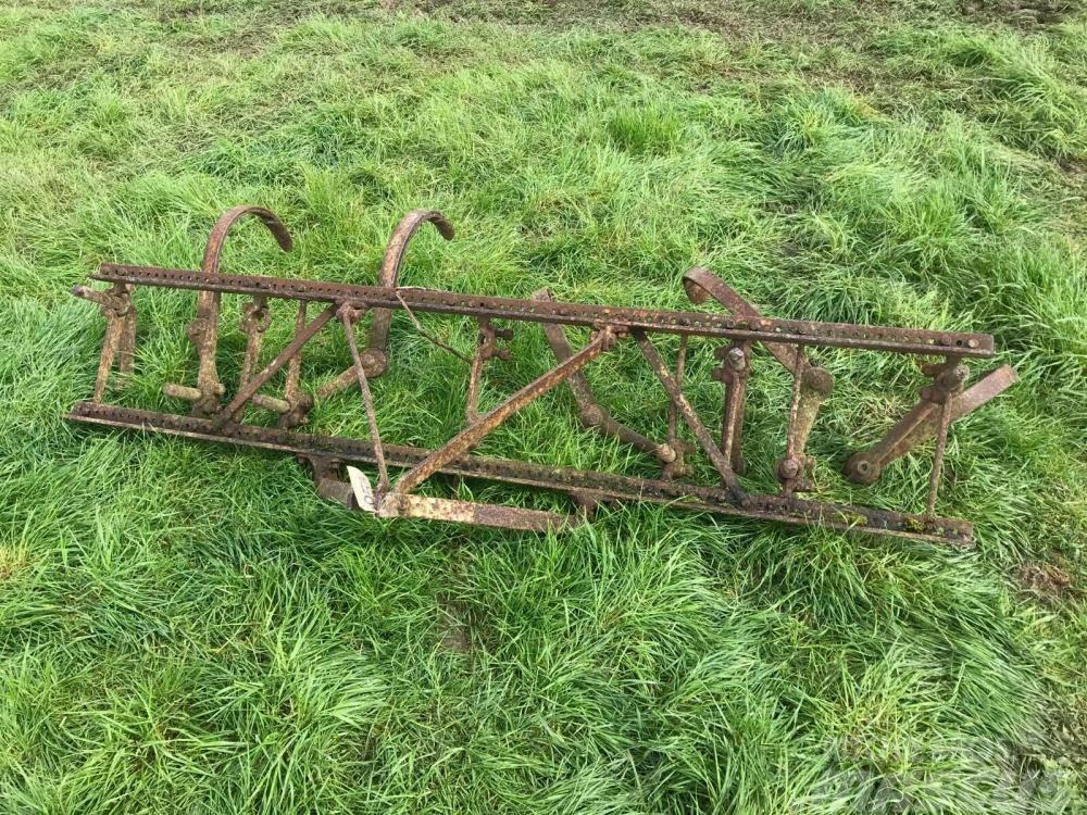 Massey Ferguson Spring Tine Cultivator £350 Other components
