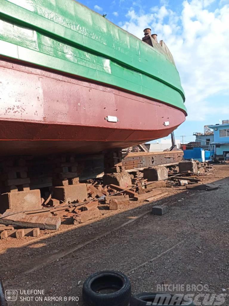 Lima 2400 - Split Barge Work boats / barges