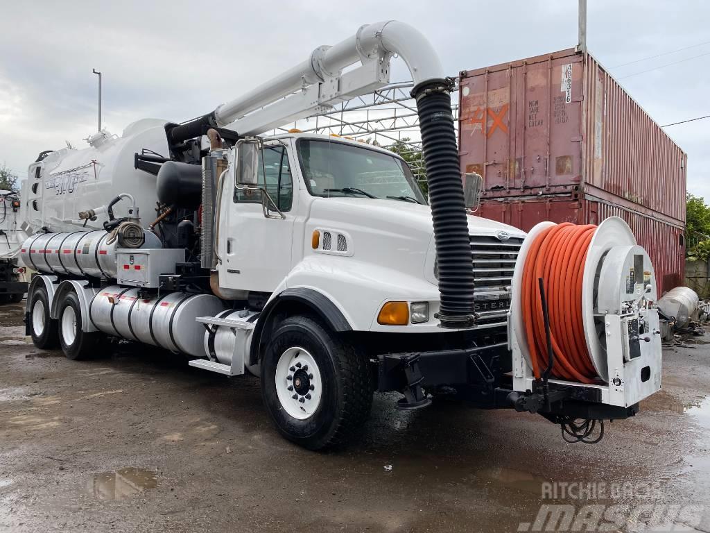 Sterling L 8500 Sewage disposal Trucks