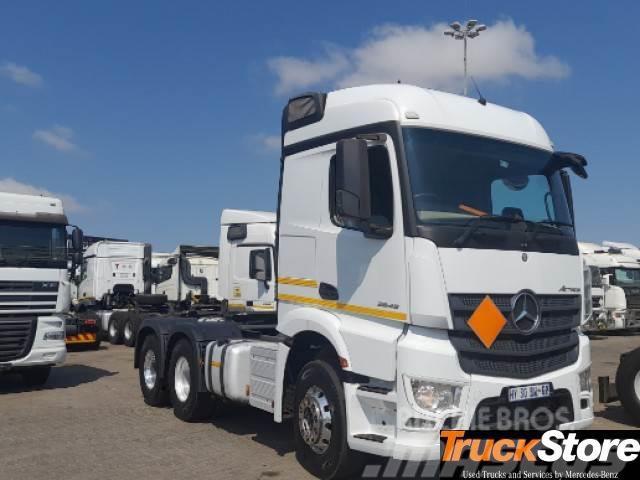 Fuso Actros ACTROS 2645LS/33 FS Truck Tractor Units