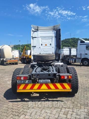 Fuso Actros ACTROS 2652LS/33 STD Truck Tractor Units