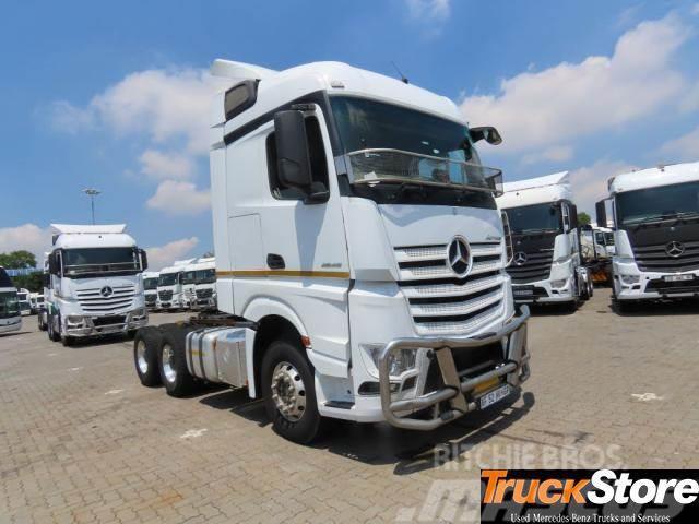 Mercedes-Benz ACTROS 2645LS/33 E 5 LS Truck Tractor Units