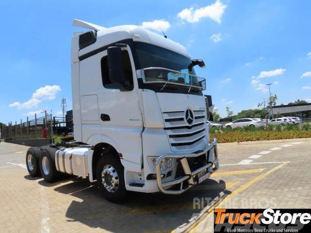 Mercedes-Benz Actros 2645LS/33 EURO V LS Truck Tractor Units