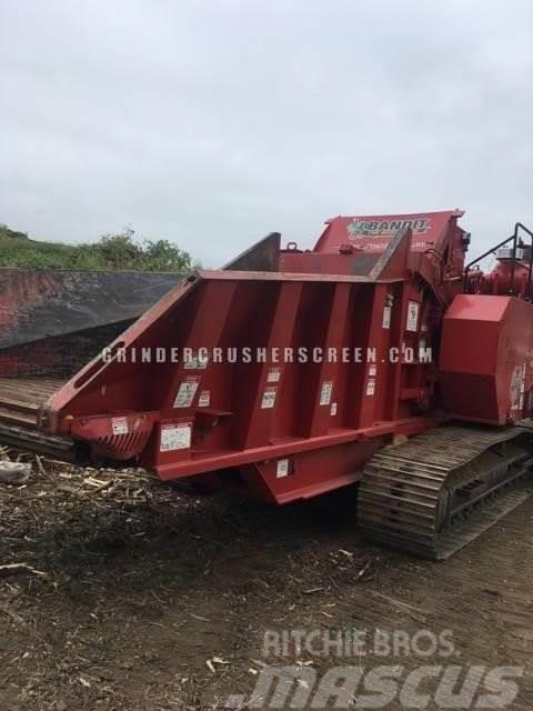 Bandit 4680T BEAST RECYCLER Wood chippers