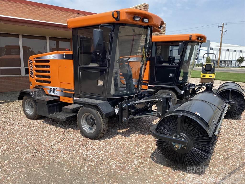 Broce FMJ470 Sweepers