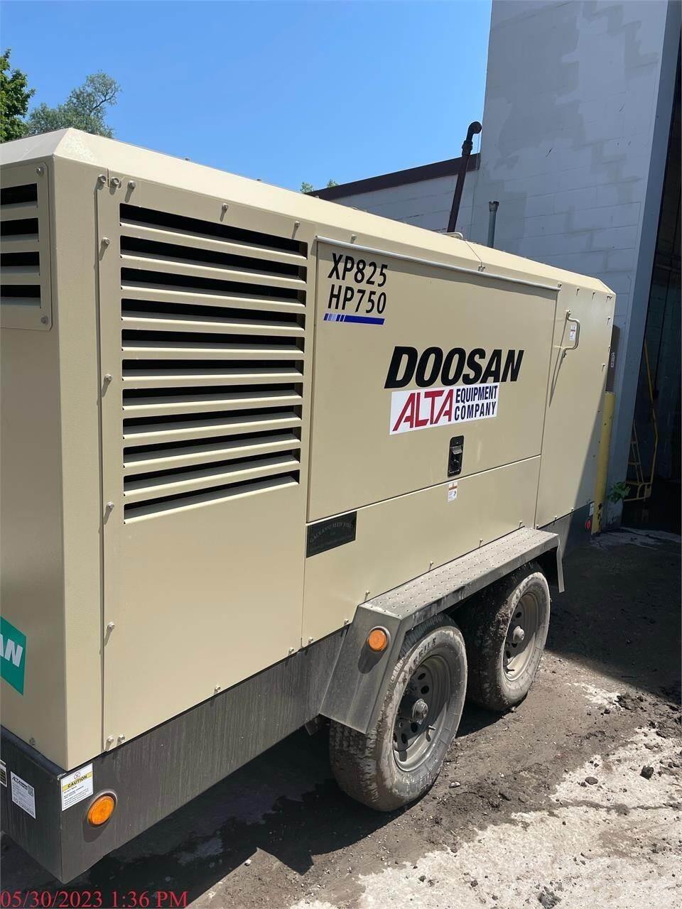 Doosan XP825 Compressors