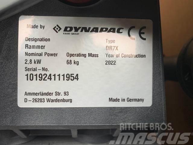 Dynapac DR7X Towed vibratory rollers