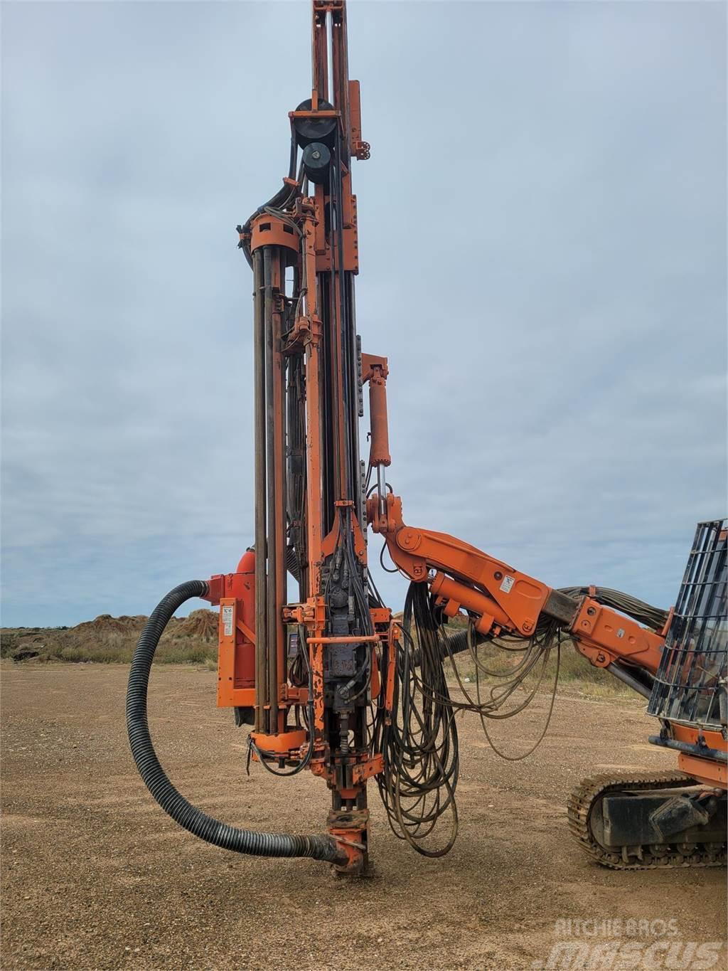 Sandvik DP1500 Surface drill rigs