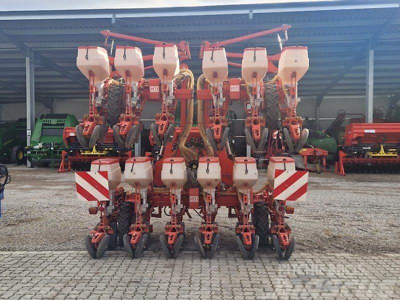 Maschio Manta 12 Precision sowing machines