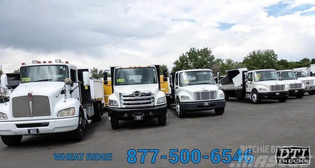 Peterbilt 337, 24' Flatbed, Diesel, Auto, 3,000 Lbs Lift Gat Flatbed/Dropside trucks