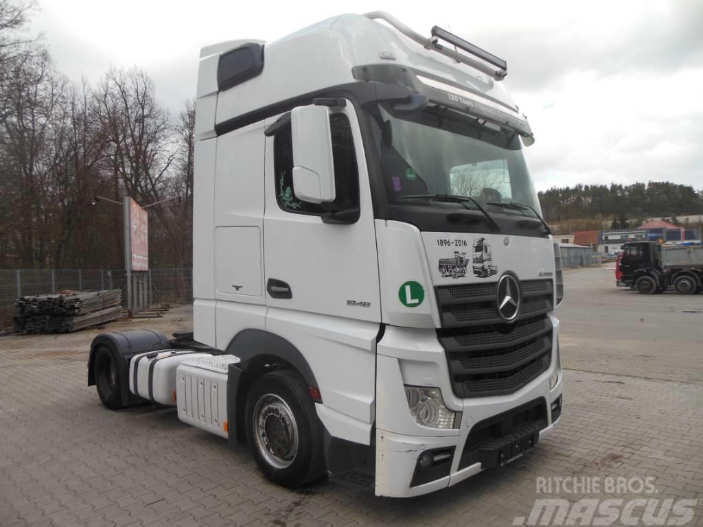 Mercedes-Benz Actros 1848, Giga Space, LowDeck Truck Tractor Units