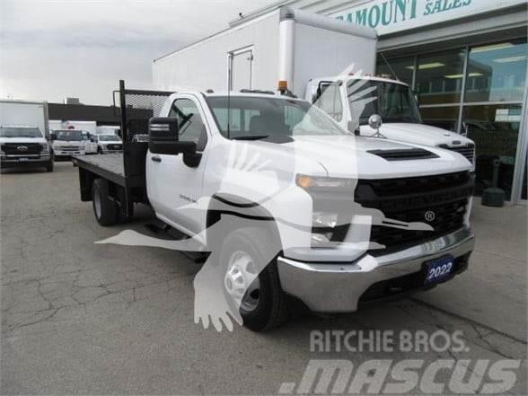 Chevrolet 3500HD Flatbed/Dropside trucks