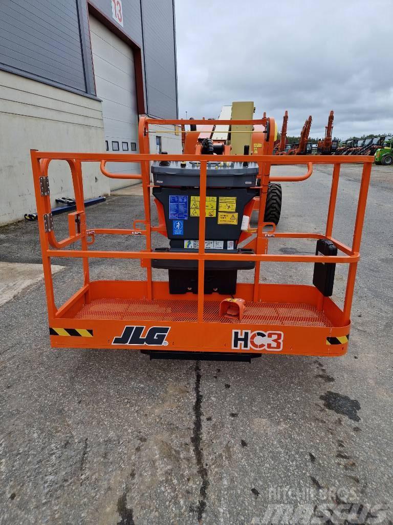 JLG 520 AJ Articulated boom lifts