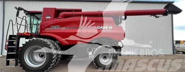 Case IH 8250 Combine harvesters