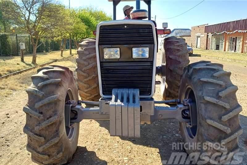 Massey Ferguson 399 4WD Tractor Tractors
