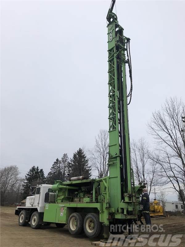 Chicago Pneumatic T-700WH Deep Hole Drill Rig & Package Compressors