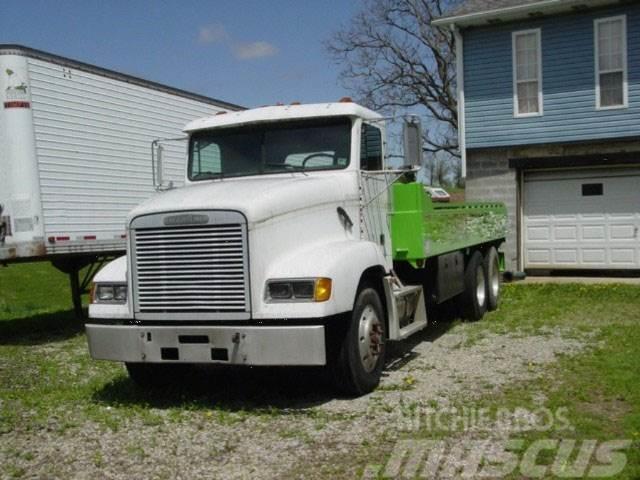 Freightliner 2000 Gallon Flat Bed Water Tank Water tankers