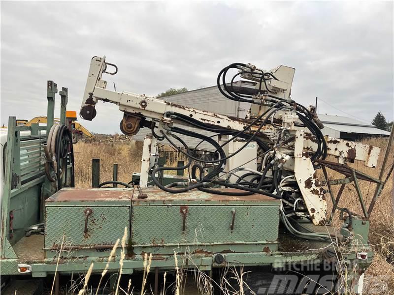  Simco 2800 Drill Rig Waterwell drill rigs