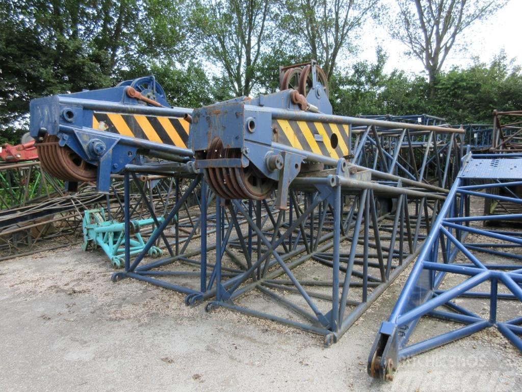 Hitachi KH 180 upper and bottom section Crane spares & accessories