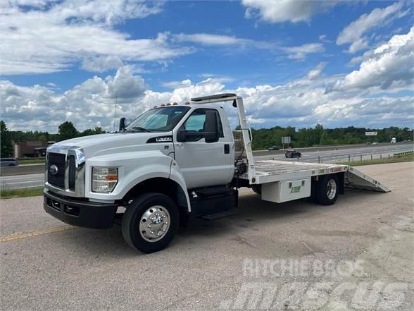 Ford F650 SD Recovery vehicles
