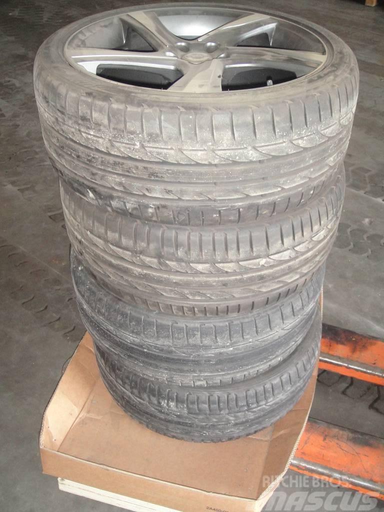 Bridgestone 245/35R19 Volvo Tyres, wheels and rims