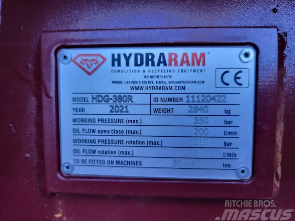 Hydraram HDG 380 Grapples