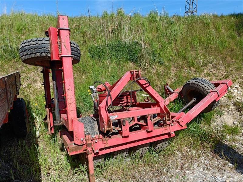He-Va Press-Roller 4 m med slæbeplanke Farming rollers