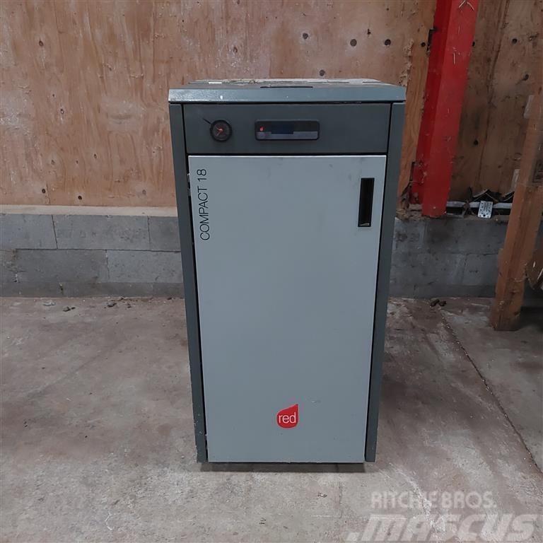  - - -  Træpillefyr Baxi Compact 18 Biomass boilers and furnaces