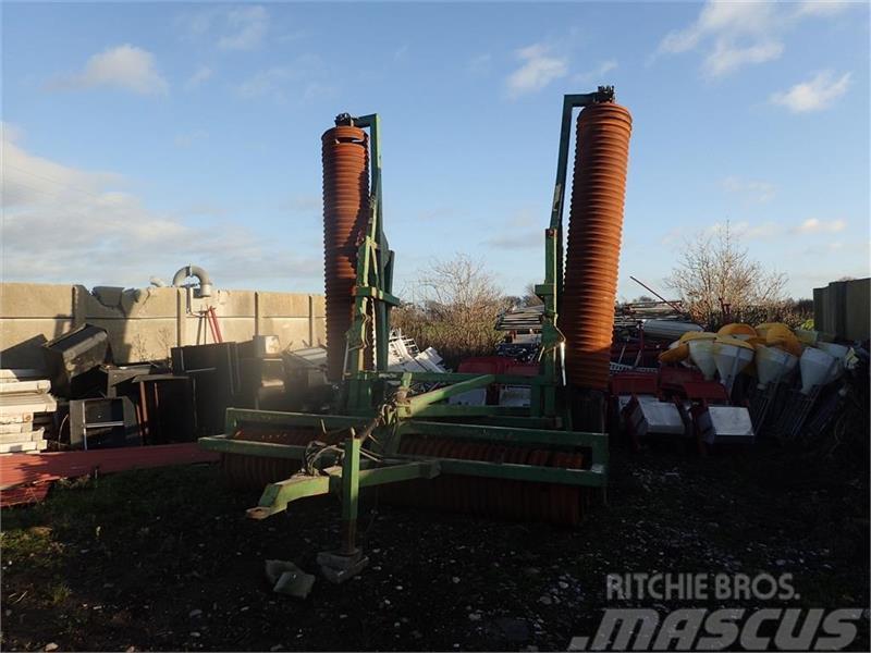  - - -  Tromle Cosins 8 m Farming rollers