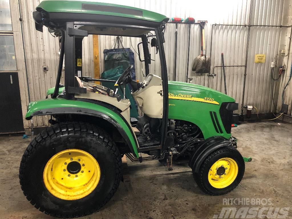 John Deere 3720 Dismantled: only spare parts Compact tractors