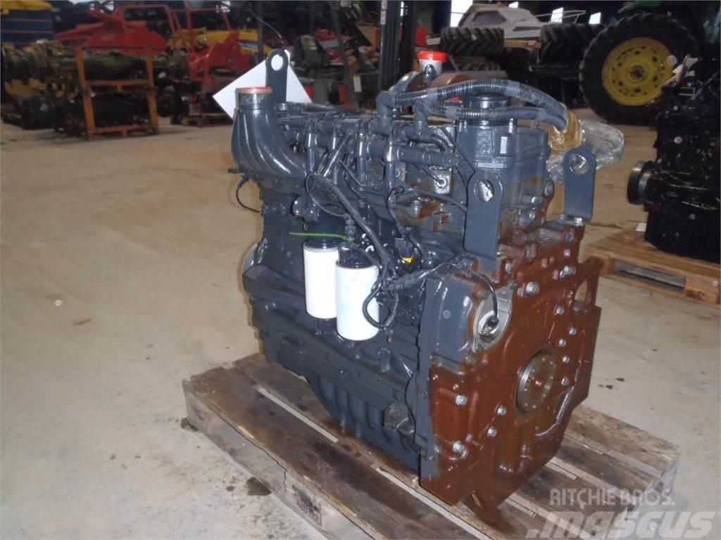 Case IH MXU135 Engine Engines