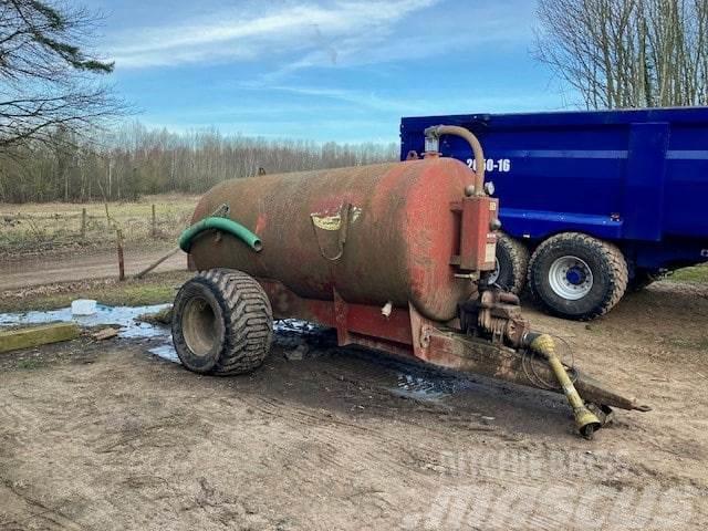 Marshall 1300G Tanker Other farming machines