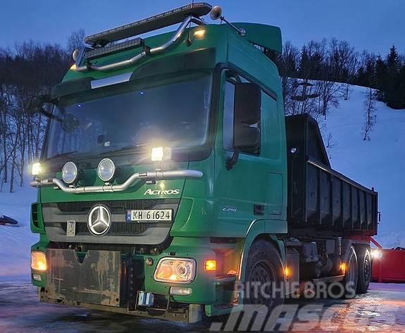Mercedes-Benz 2548 Demountable trucks