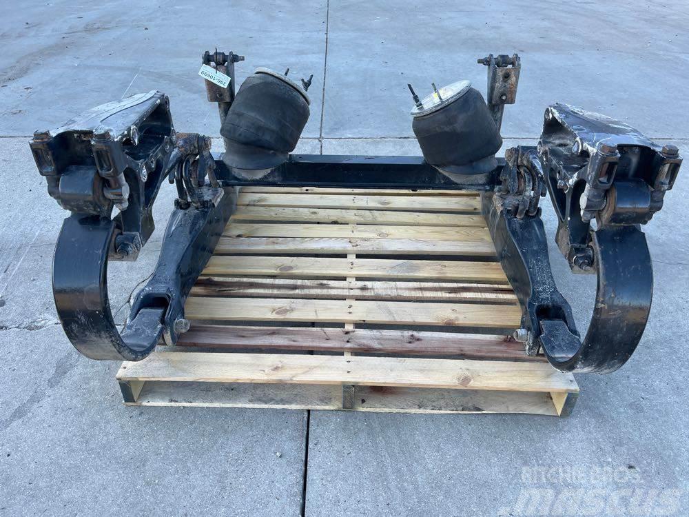 Kenworth  Chassis and suspension