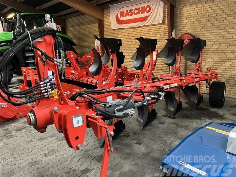 Maschio Unico M 4+ 4F. Unico NSV M4 + 0,95  Demo Plov Reversible ploughs