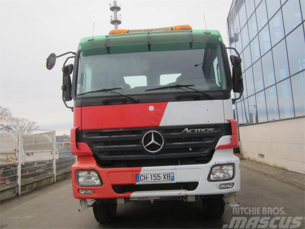 Mercedes-Benz Actros 2041 Truck Tractor Units