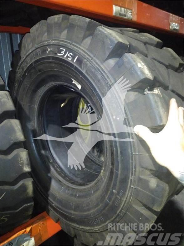 Continental 355/65X15 Tyres, wheels and rims