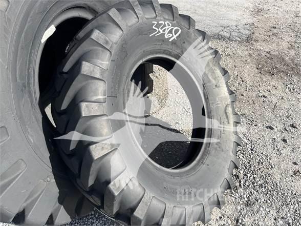 Everest 15.5X25 Tyres, wheels and rims
