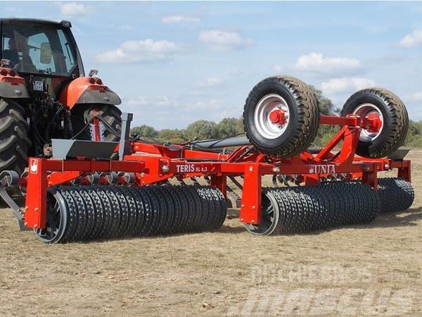 Unia Teris XL 630 Farming rollers