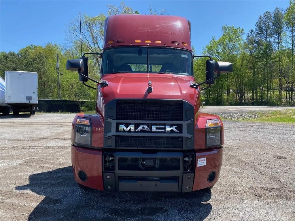 Mack Anthem Truck Tractor Units