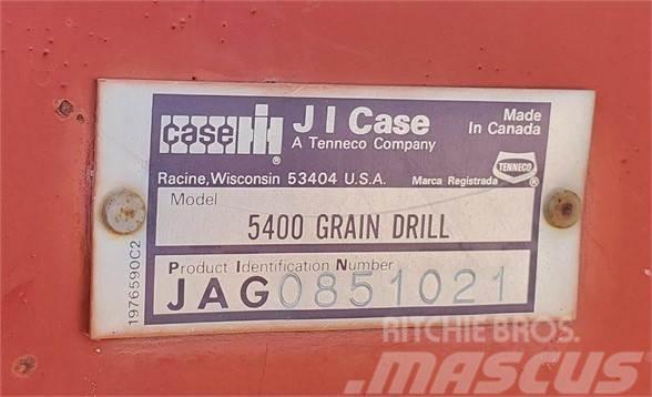 Case IH 5400 Drills