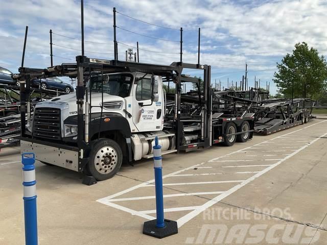 Freightliner 114SD Car carriers
