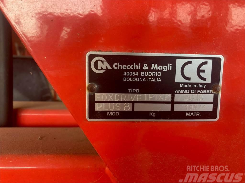 Checchi & Magli Foxdrive Planters