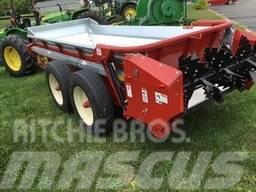 H&S 3131 Manure spreaders